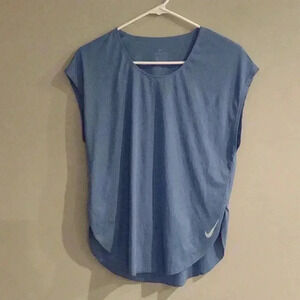 Nike‎ Dri-Fit blue city sleek reflective women's medium running top